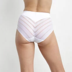 Culotte Blanche Femme Diam's Control Modern 10 Culotte Blanche Femme Diam's Control Modern -Offres DIM Boutique D00ITC1 0HY 02