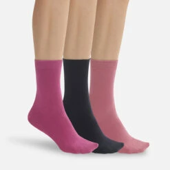 Lot De 3 Paires De Chaussettes Femme Bleu Rose Magenta Dim Basic Coton 6 Lot De 3 Paires De Chaussettes Femme Bleu Rose Magenta Dim Basic Coton -Offres DIM Boutique D05UMW3 AOR 01 1
