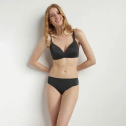 Soutien-gorge Triangle Ampliforme Sans Armatures Gris InvisiFree Dim -Offres DIM Boutique D07HDC1 9JI 03