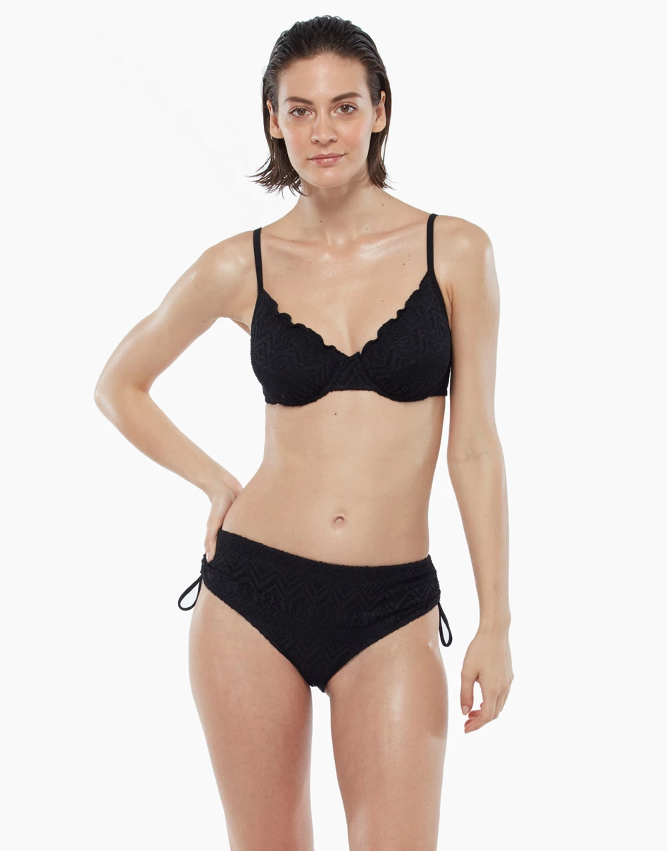 Haut De Maillot De Bain Noir à Imprimé Géométrique Avec Armatures 6 Haut De Maillot De Bain Noir à Imprimé Géométrique Avec Armatures – Image 4