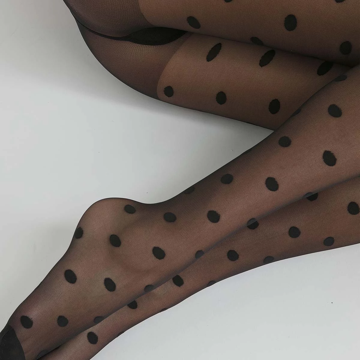 Collant Femme En Voilage Noir 19D à Gros Pois Dim Style 9 Collant Femme En Voilage Noir 19D à Gros Pois Dim Style – Image 7