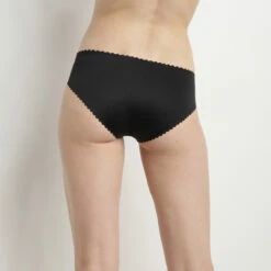 Culotte Noire New Body Touch Libre De Dim 10 Culotte Noire New Body Touch Libre De Dim -Offres DIM Boutique D08F4C1 0HZ 02