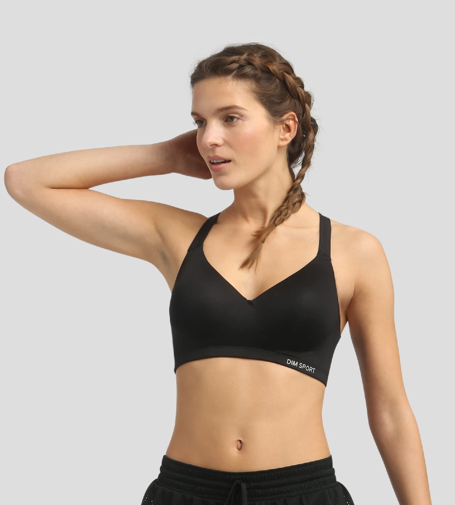 Brassière Ampliforme Microfibre à Impact Modéré + Noir Dim Sport 4 Brassière Ampliforme Microfibre à Impact Modéré + Noir Dim Sport – Image 2