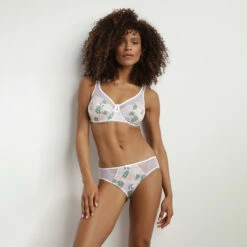 Culotte Imprimé Tropical Vert Generous Coton Bio Dim 11 Culotte Imprimé Tropical Vert Generous Coton Bio Dim -Offres DIM Boutique D0ASGC1 9TF 03