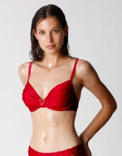 Haut De Maillot De Bain Rouge Ă Armatures Femme