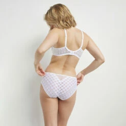 Soutien-gorge Armatures Dentelle à Pois Blanc Generous Edition Limitée 12 Soutien-gorge Armatures Dentelle à Pois Blanc Generous Edition Limitée -Offres DIM Boutique D0BUDC1 0HY 04