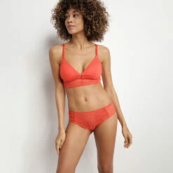 Bralette Ampliforme En Dentelle à Motif Feuillage Orange MOD De Dim -Offres DIM Boutique D0CEDC1 AI4 03