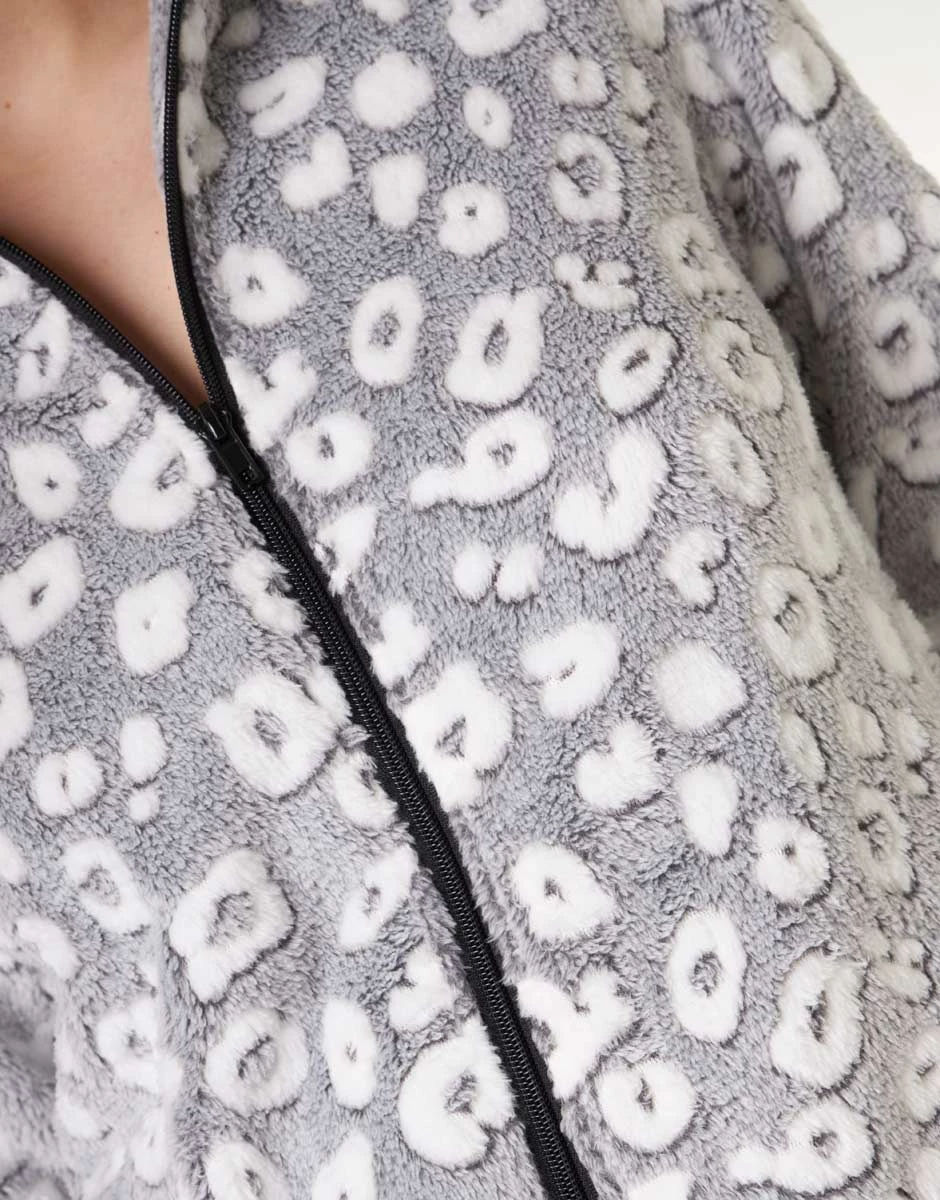 Vêtements D'intérieur En Fourrure Longue Pour Femmes, Gris Foncé Et Blanc 7 Vêtements D'intérieur En Fourrure Longue Pour Femmes, Gris Foncé Et Blanc – Image 5