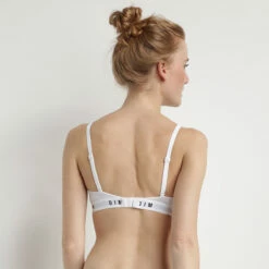 Soutien-gorge Triangle Ampliforme Sans Armatures Blanc Dim Originals 10 Soutien-gorge Triangle Ampliforme Sans Armatures Blanc Dim Originals -Offres DIM Boutique D0CIGC1 0HY 02