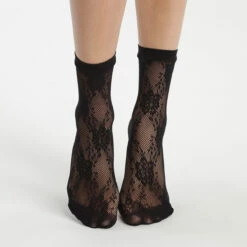 Socquettes Femme En Résille Transparente Et Dentelle Noir Dim Style 8 Socquettes Femme En Résille Transparente Et Dentelle Noir Dim Style -Offres DIM Boutique D0CMFM1 0HZ 02