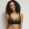 Soutien-gorge Emboitant Dentelle Coeurs Noir Generous Édition Limitée 2 Soutien-gorge Emboitant Dentelle Coeurs Noir Generous Édition Limitée -Offres DIM Boutique D0CMYC1 0HZ 01