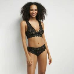 Culotte Femme En Dentelle à Découpes Florales Noir Daily Glam 11 Culotte Femme En Dentelle à Découpes Florales Noir Daily Glam -Offres DIM Boutique D0CUBC1 0HZ 03