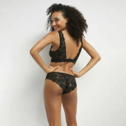 Culotte Femme En Dentelle à Découpes Florales Noir Daily Glam 12 Culotte Femme En Dentelle à Découpes Florales Noir Daily Glam -Offres DIM Boutique D0CUBC1 0HZ 04