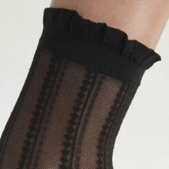 Socquettes Femme Voile Transparent Noir à Lignes Graphiques Dim Style -Offres DIM Boutique D0CVFM1 0HZ 03