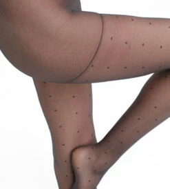 Collant Effet Plumetis Noir 15D Madame So Chic 9 Collant Effet Plumetis Noir 15D Madame So Chic -Offres DIM Boutique D1229M1 0HZ 03