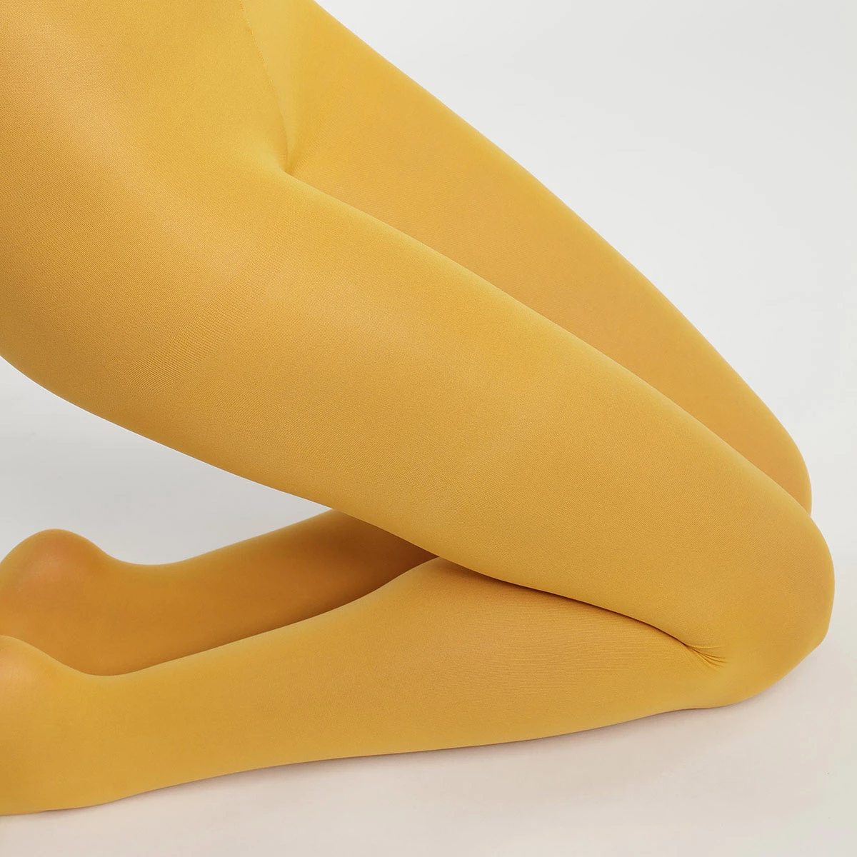 Collant Opaque Femme Effet Velouté Jaune Tournesol 40D Dim Style 5 Collant Opaque Femme Effet Velouté Jaune Tournesol 40D Dim Style – Image 3
