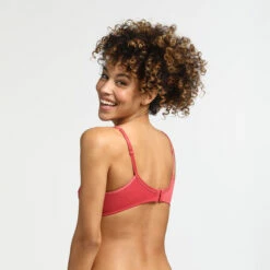 Soutien-gorge Emboitant Avec Armatures Rose Gourmand Generous Dim -Offres DIM Boutique D39831B 9TC 02