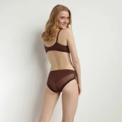 Soutien-gorge Emboitant Avec Armatures Cacao Intense Generous Dim 12 Soutien-gorge Emboitant Avec Armatures Cacao Intense Generous Dim -Offres DIM Boutique D39831B AHM 04