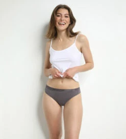 Lot De 3 Slips Noirs Et Gris Imprimés Femme Les Pockets Coton 11 Lot De 3 Slips Noirs Et Gris Imprimés Femme Les Pockets Coton -Offres DIM Boutique D4C17P3 DP6 03